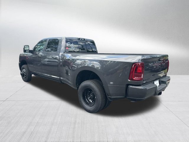 New 2026 RAM 3500 Laramie AWD/4WD image 7