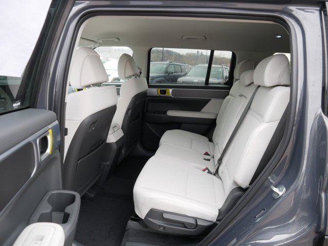 New 2026 Hyundai Santa Fe SE AWD/4WD image 6