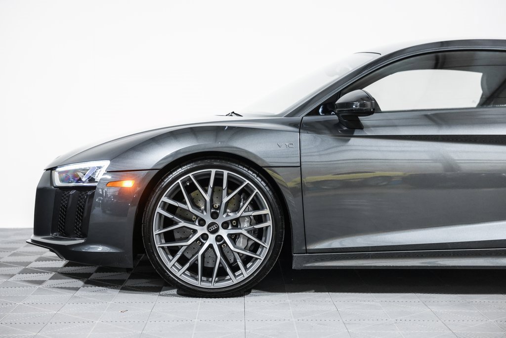 Used 2017 Audi R8 V10 plus image 13