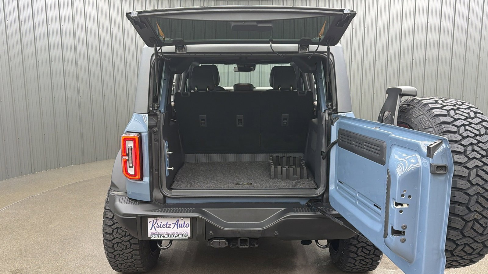Used 2024 Ford Bronco Wildtrak image 18