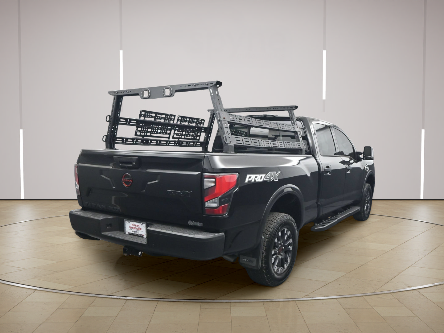 Certified 2024 Nissan Titan XD AWD/4WD image 7