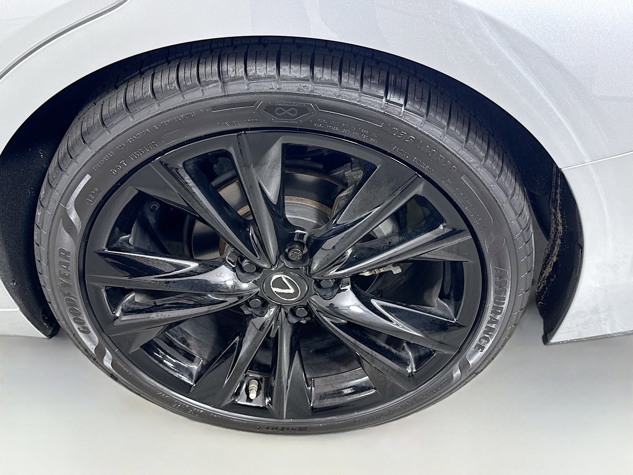 Certified 2023 Lexus ES 350 F Sport w/ Accessory Package (Z2) image 30