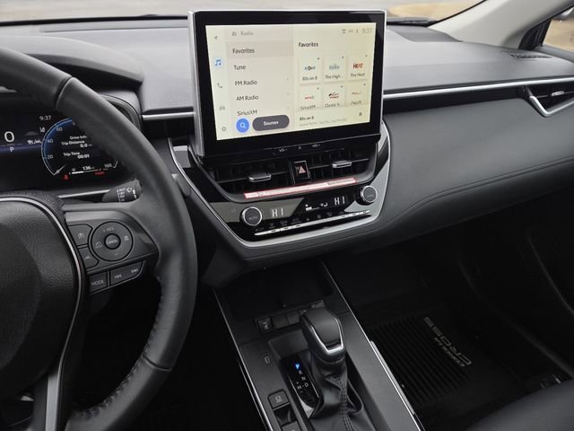 Used 2026 Toyota Corolla Cross XLE w/ Convenience Package image 35