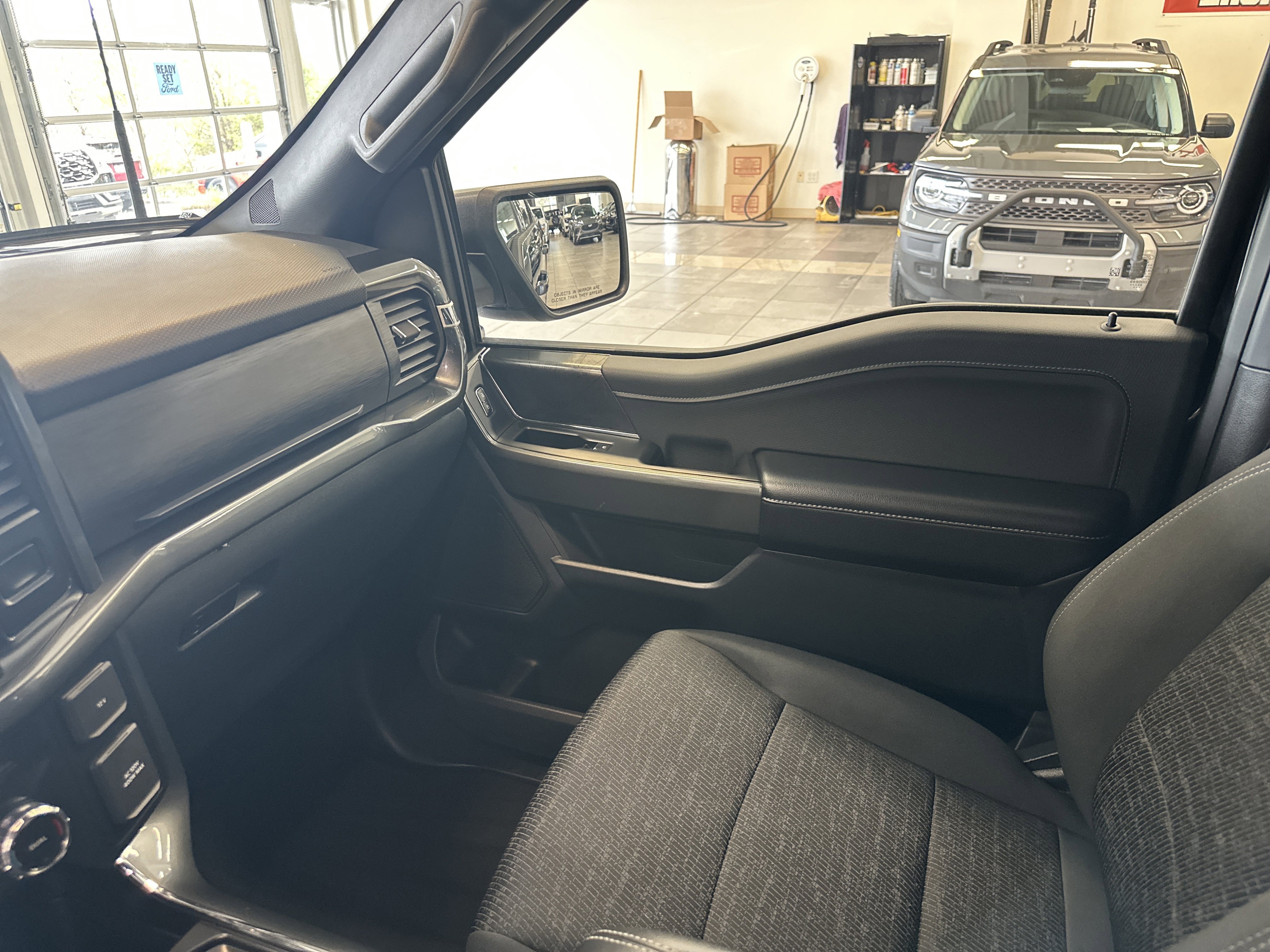 Used 2023 Ford F150 XLT w/ Equipment Group 302A High image 28