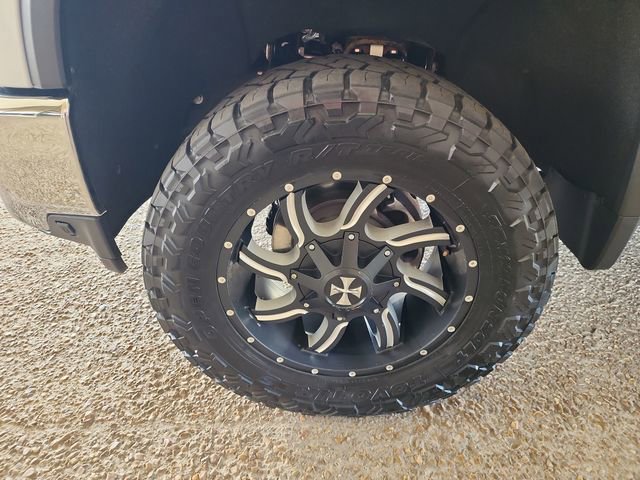 Used 2022 Chevrolet Silverado 2500 LT w/ Convenience Package image 26