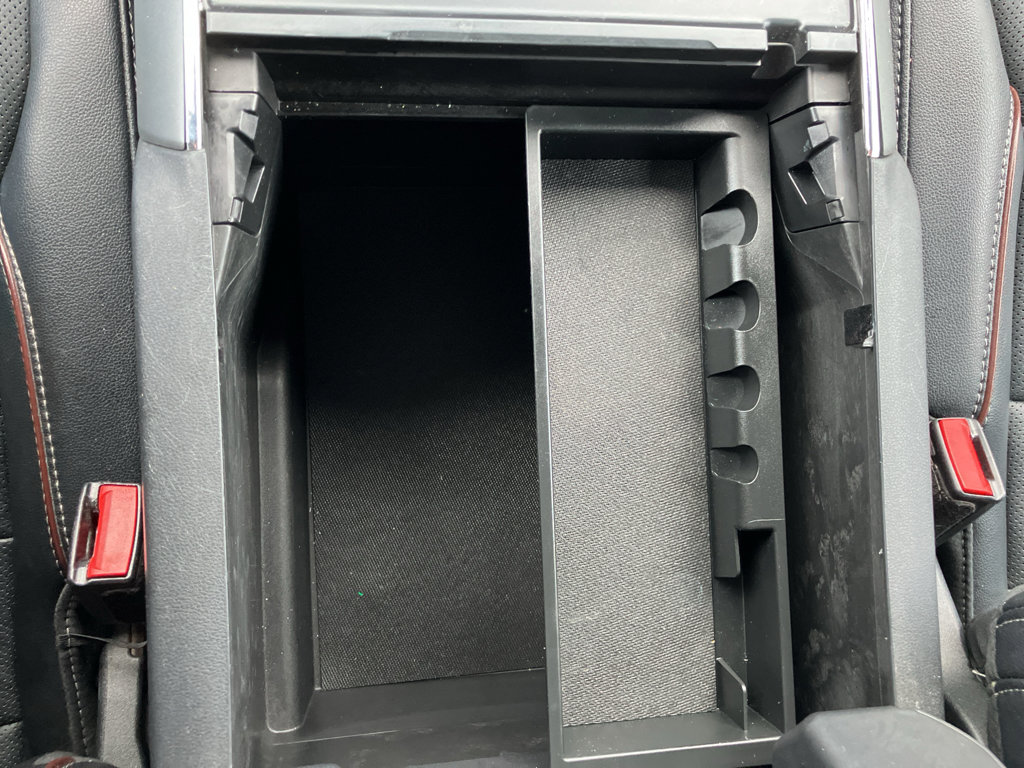 Used 2021 Ford F150 Lariat w/ Max Trailer Tow Package image 23