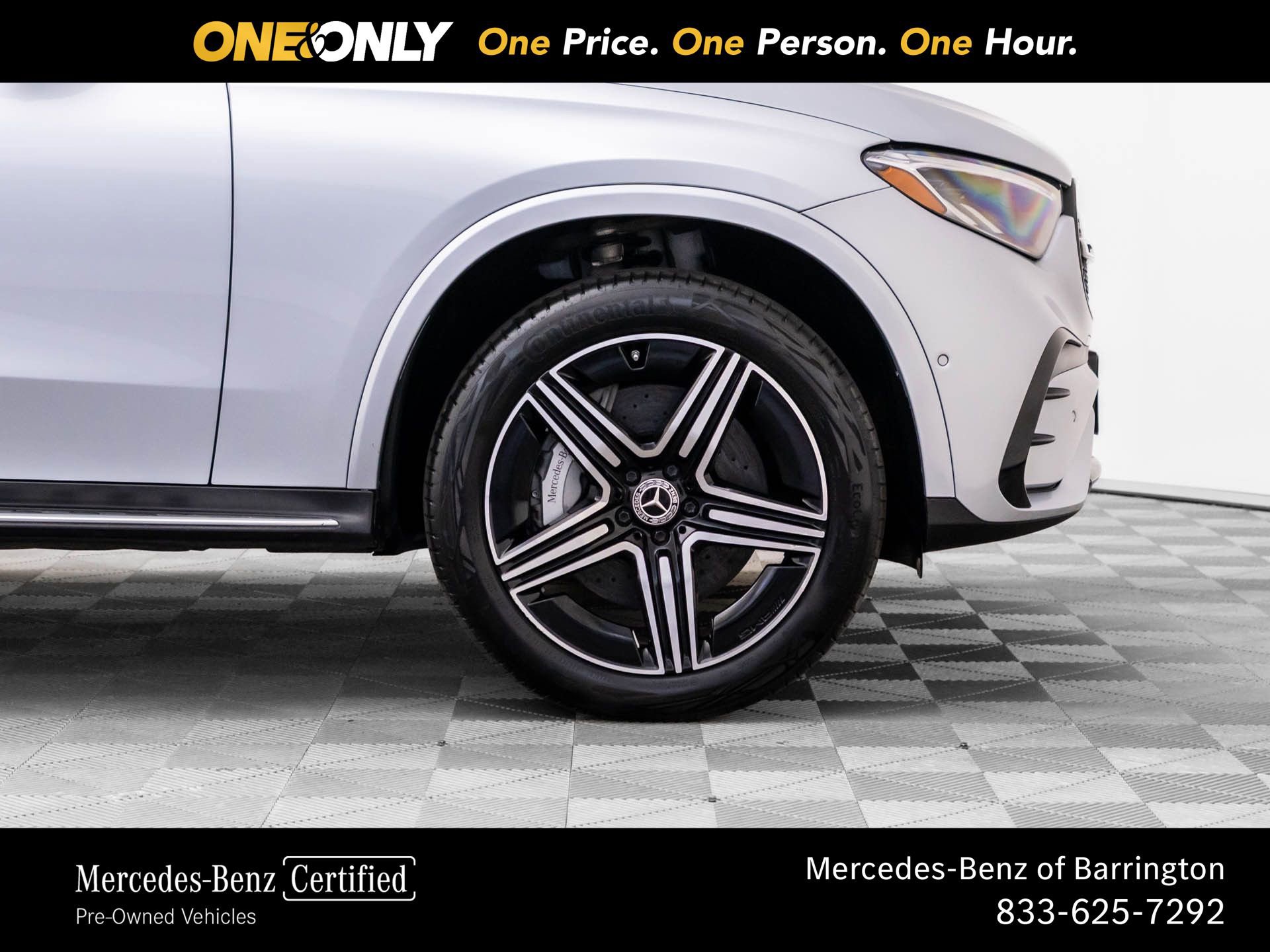 Used 2023 Mercedes-Benz GLC 300 4MATIC w/ AMG Line image 38