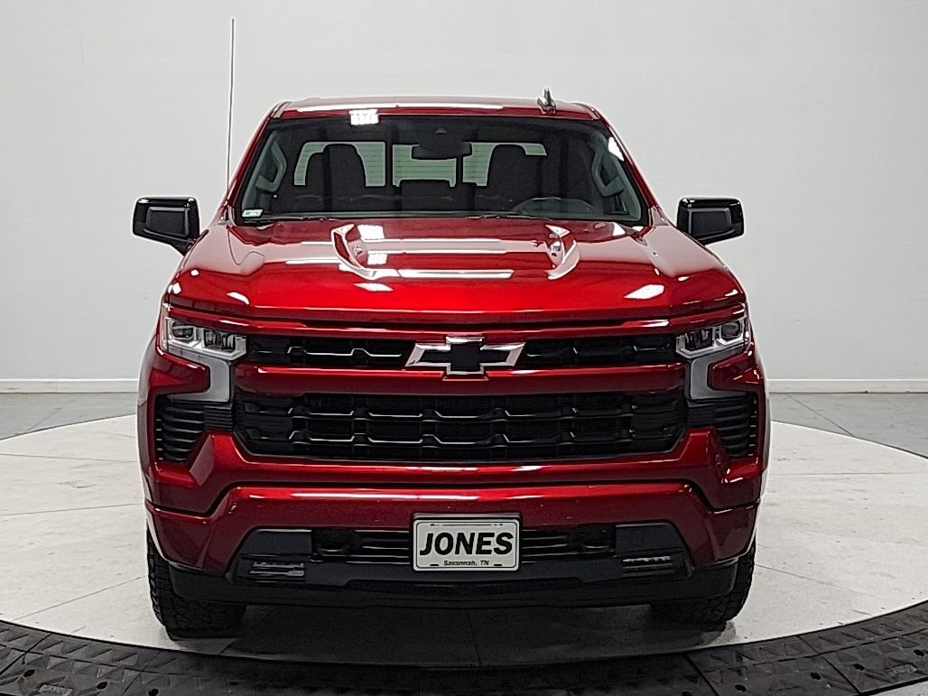 Used 2022 Chevrolet Silverado 1500 RST w/ Convenience Package II AWD/4WD image 2