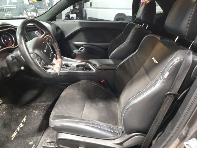 Used 2015 Dodge Challenger SRT image 11