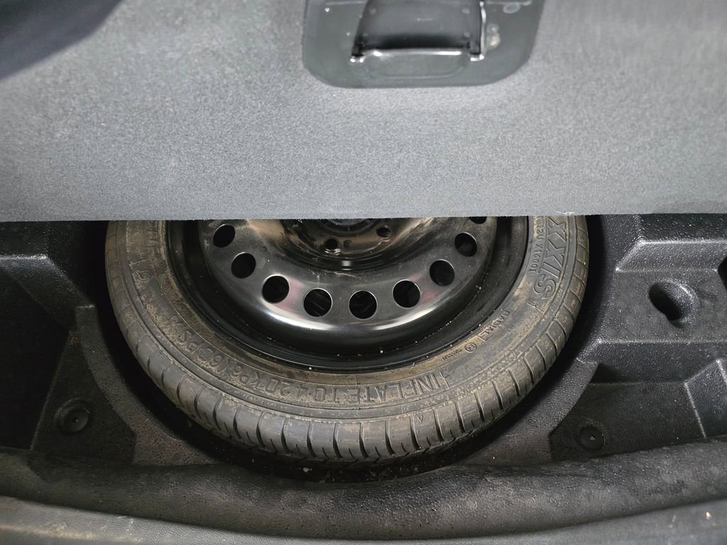 Used 2023 Buick Envision Preferred image 12