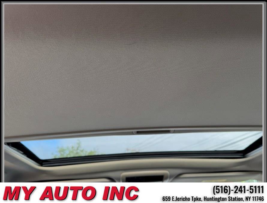 Used 2009 Jeep Commander Limited image 15