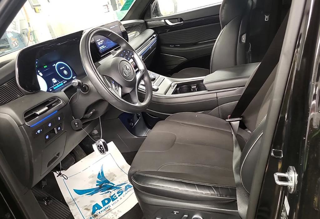 Used 2025 Hyundai Palisade Calligraphy AWD/4WD image 4