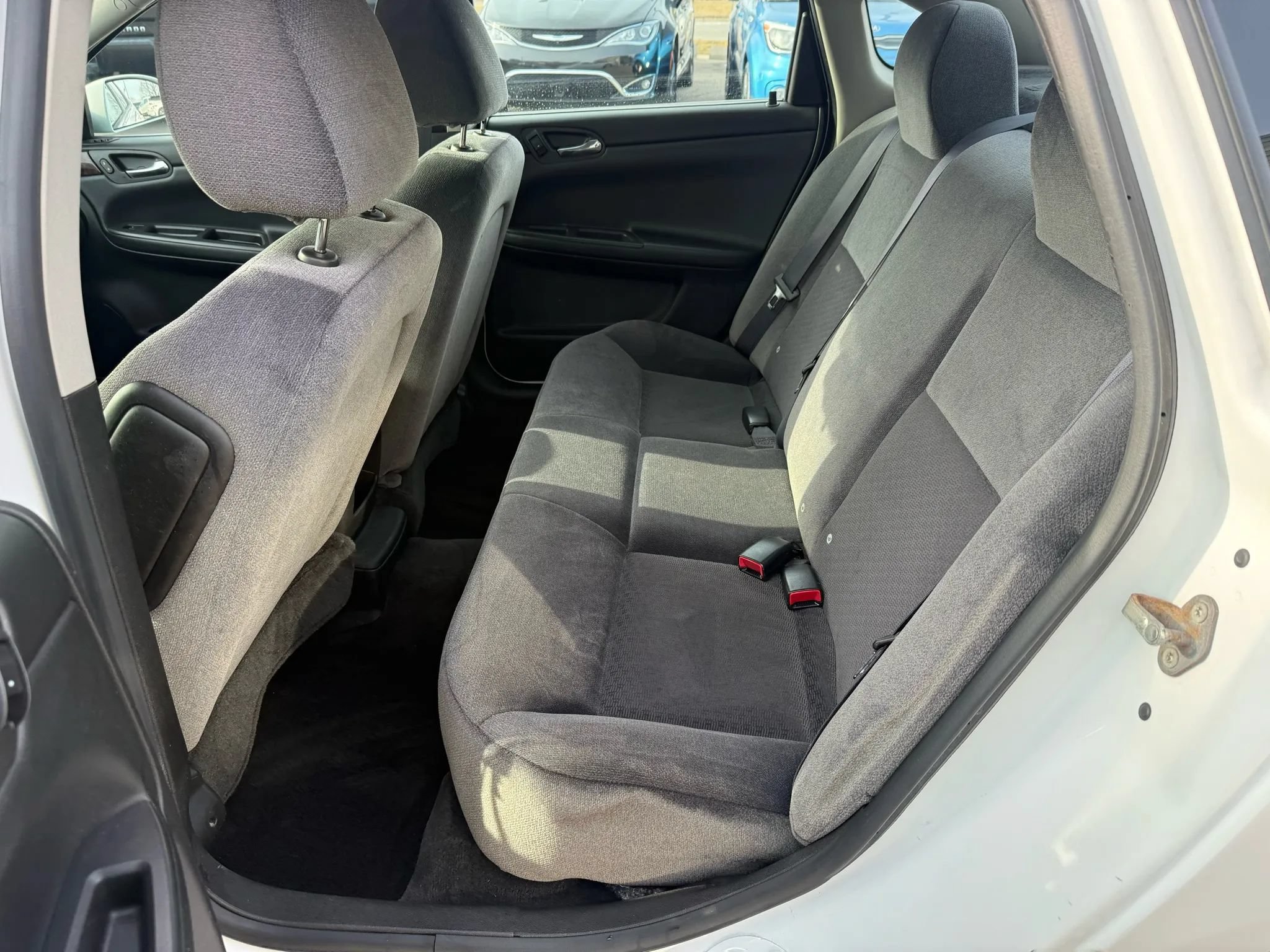 Used 2016 Chevrolet Impala LT FWD image 24