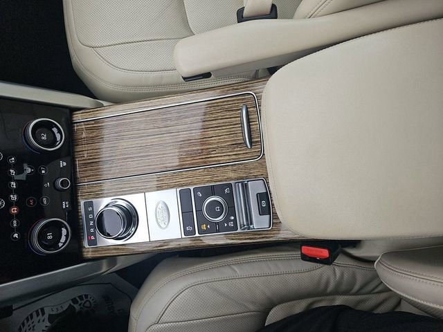 Used 2018 Land Rover Range Rover Supercharged AWD/4WD image 15
