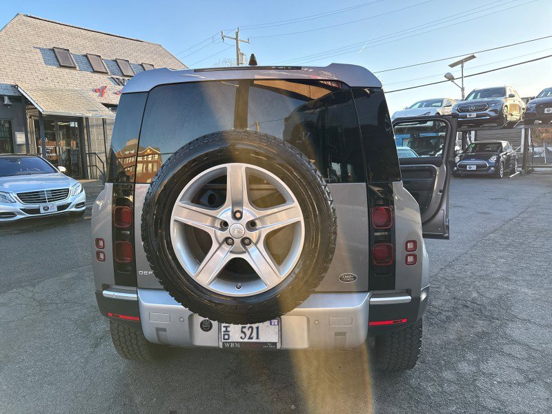 Used 2020 Land Rover Defender 110 HSE image 62