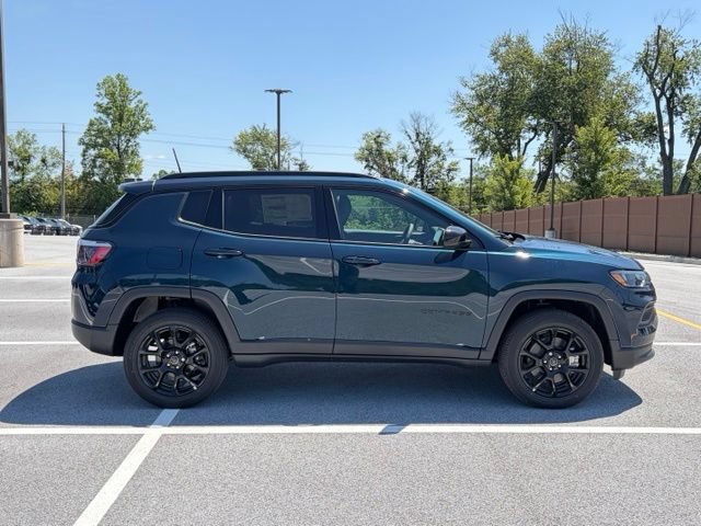 New 2026 Jeep Compass Latitude AWD/4WD image 9