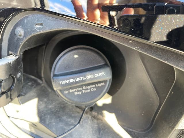 Used 2023 Chevrolet TrailBlazer LS image 16