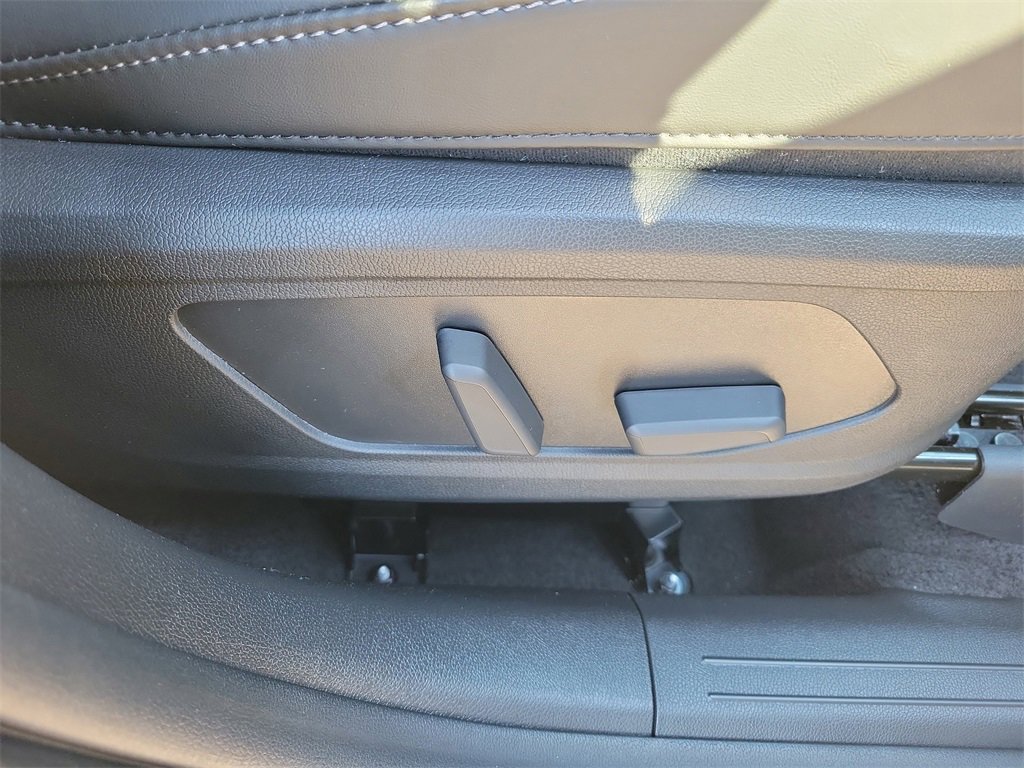 New 2026 Kia Sorento SX image 9