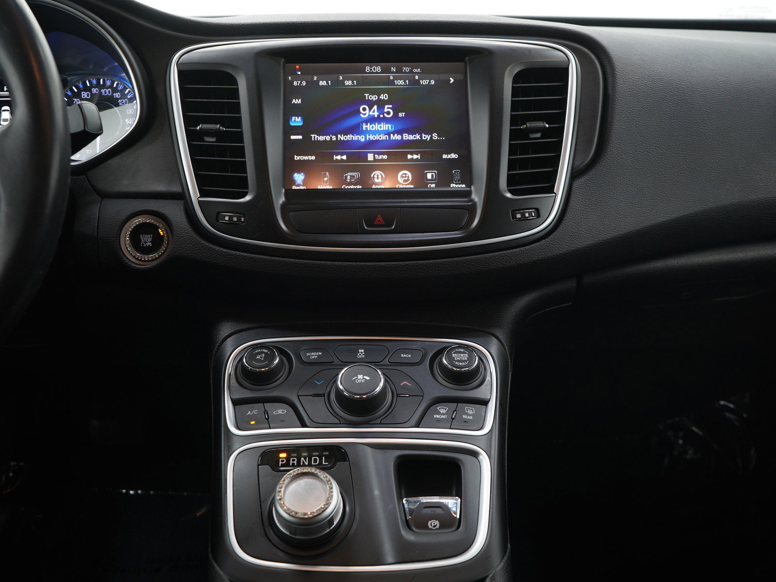 Used 2016 Chrysler 200 Limited w/ Anniversary Edition FWD image 15