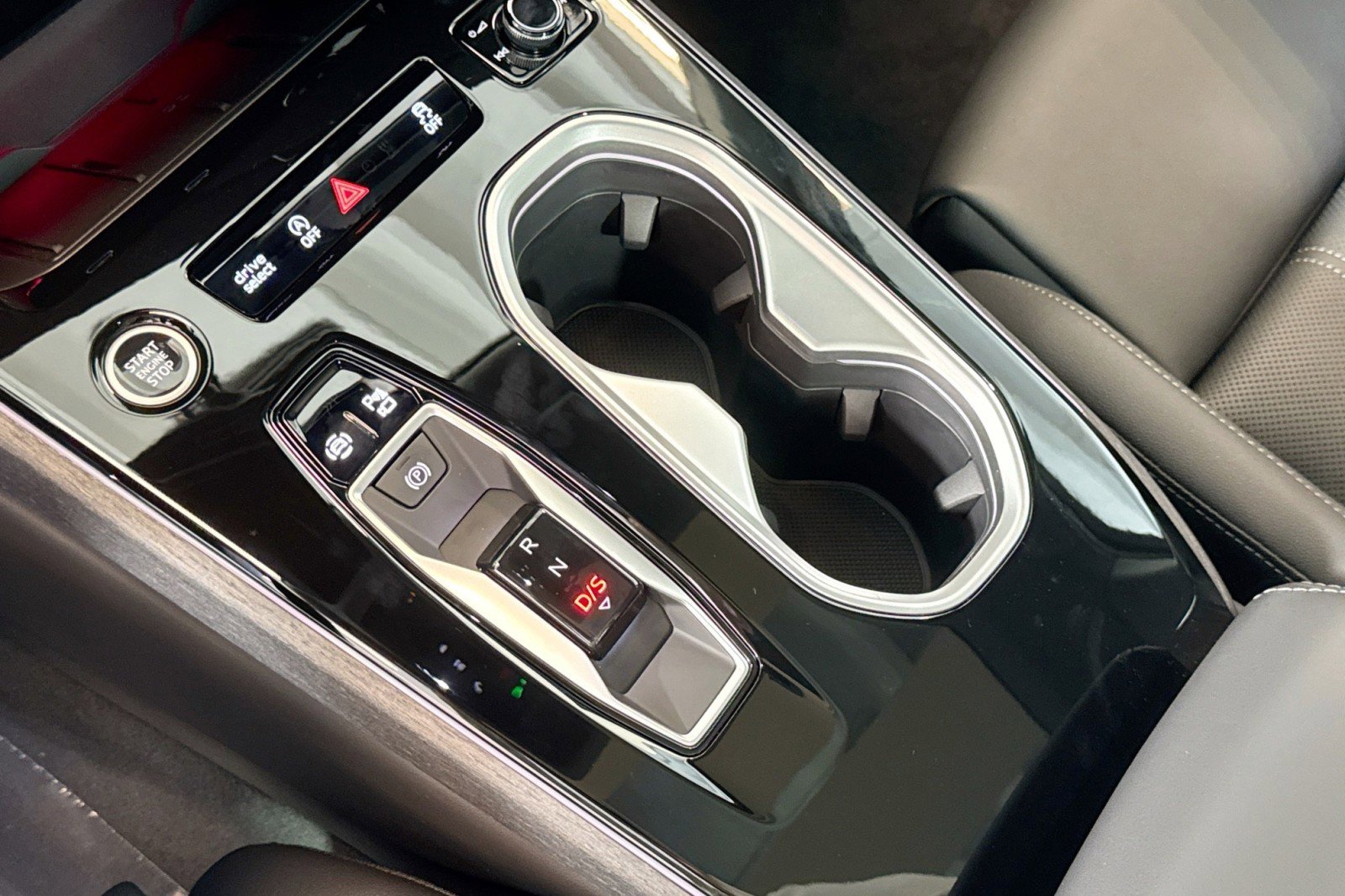 New 2026 Audi A6 Premium Plus image 14