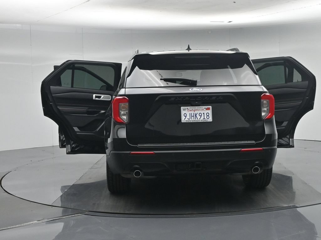 Certified 2023 Ford Explorer ST-Line w/ Class IV Trailer Tow Package RWD image 38