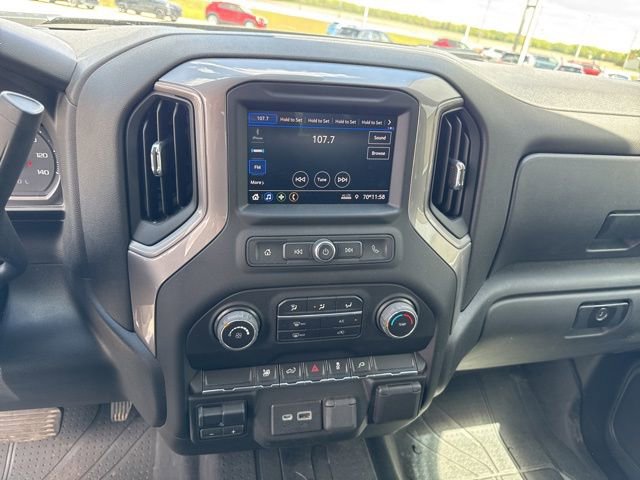Used 2022 Chevrolet Silverado 2500 Custom w/ Custom Value Package AWD/4WD image 19