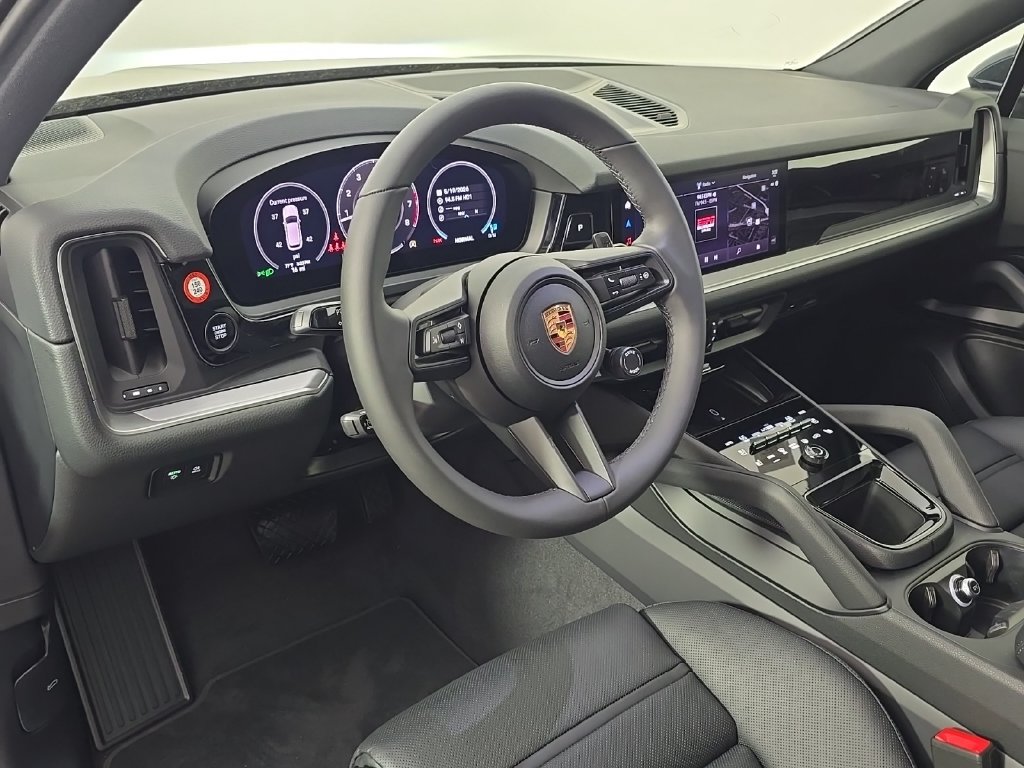 New 2026 Porsche Cayenne AWD/4WD image 4