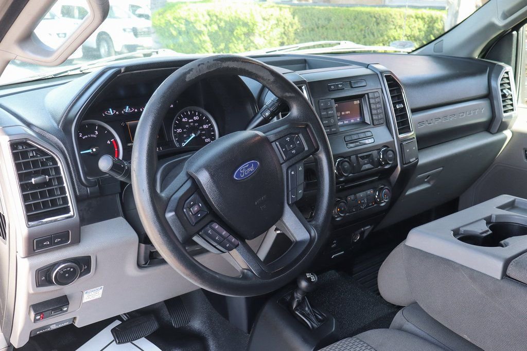 Used 2017 Ford F550 4x4 Crew Cab Super Duty image 22