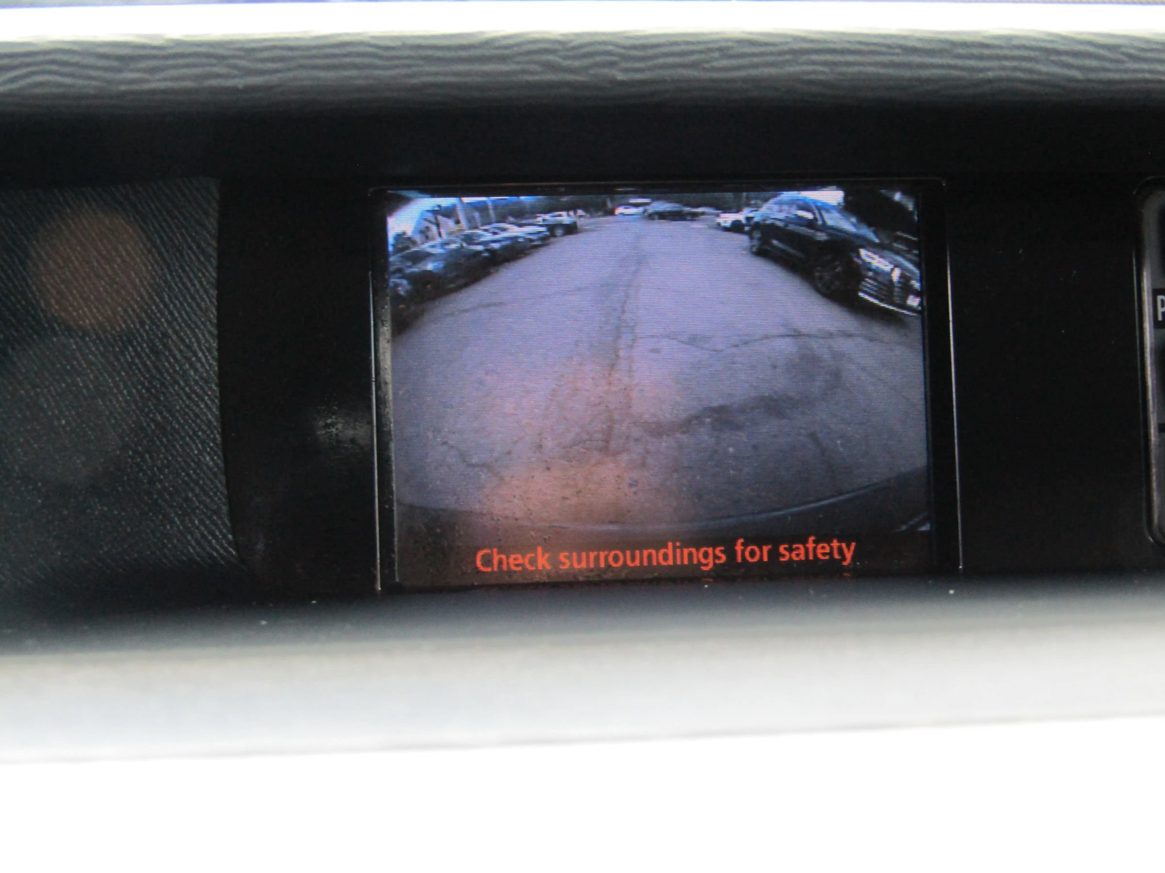 Used 2013 Toyota Sienna LE w/ Towing Pkg FWD image 30