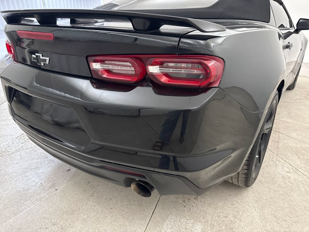 Used 2021 Chevrolet Camaro LT RWD image 20