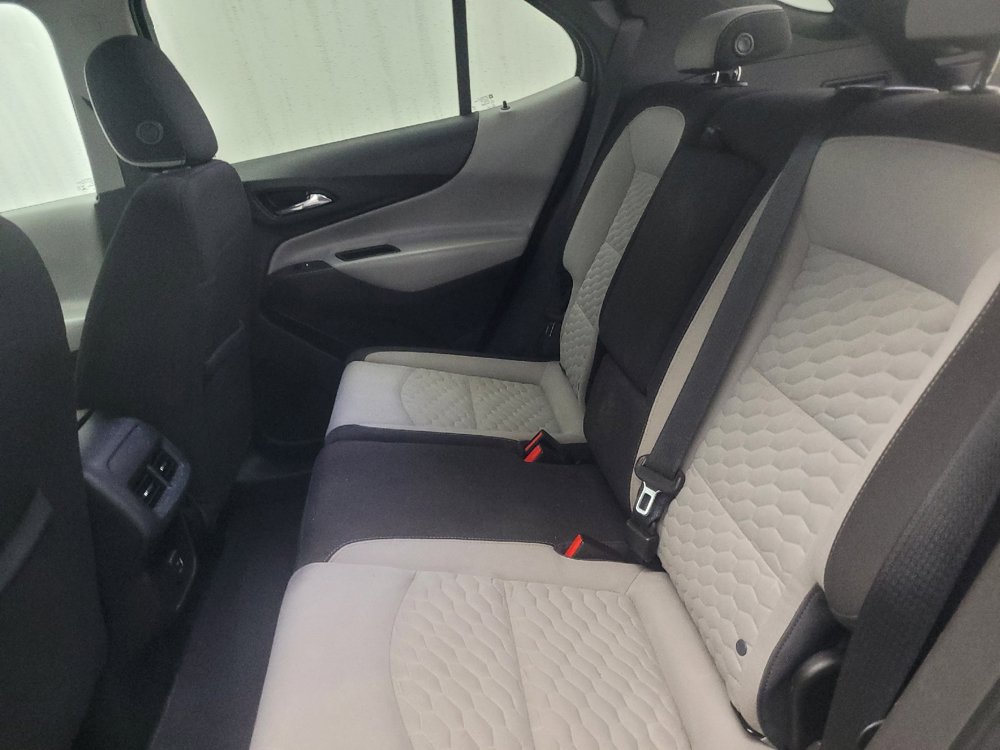 Used 2019 Chevrolet Equinox LT FWD image 18