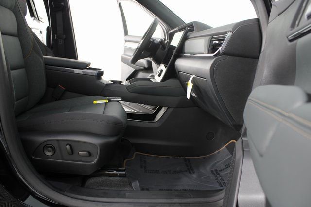 New 2026 GMC Terrain AT4 w/ Convenience Package III image 25