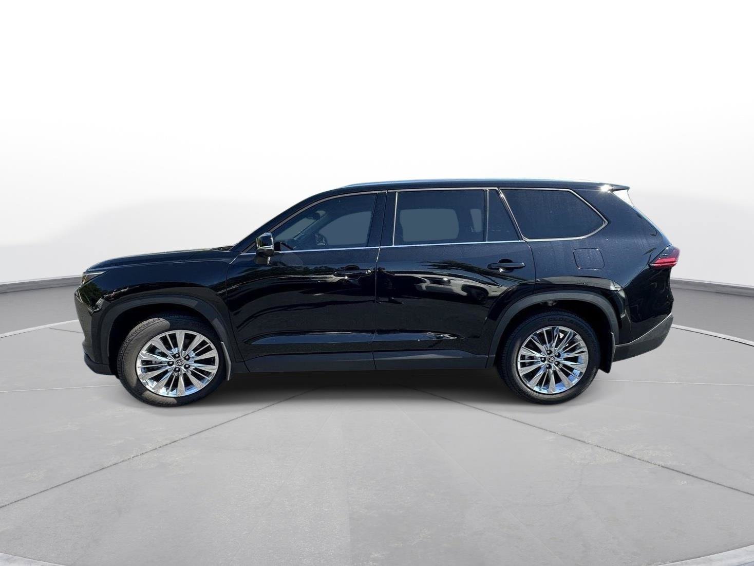 Used 2026 Toyota Grand Highlander AWD image 9