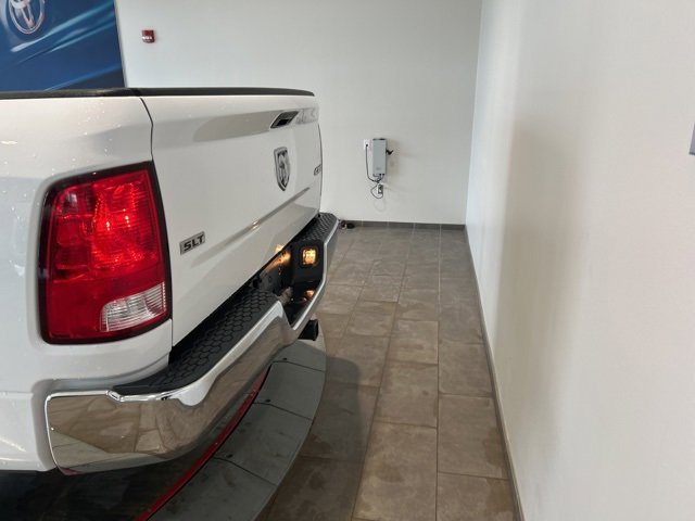 Used 2018 RAM 1500 Classic SLT image 6