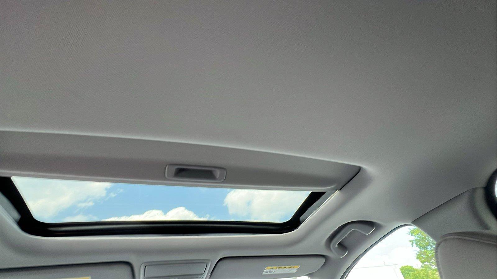 Used 2020 Honda CR-V Touring image 19
