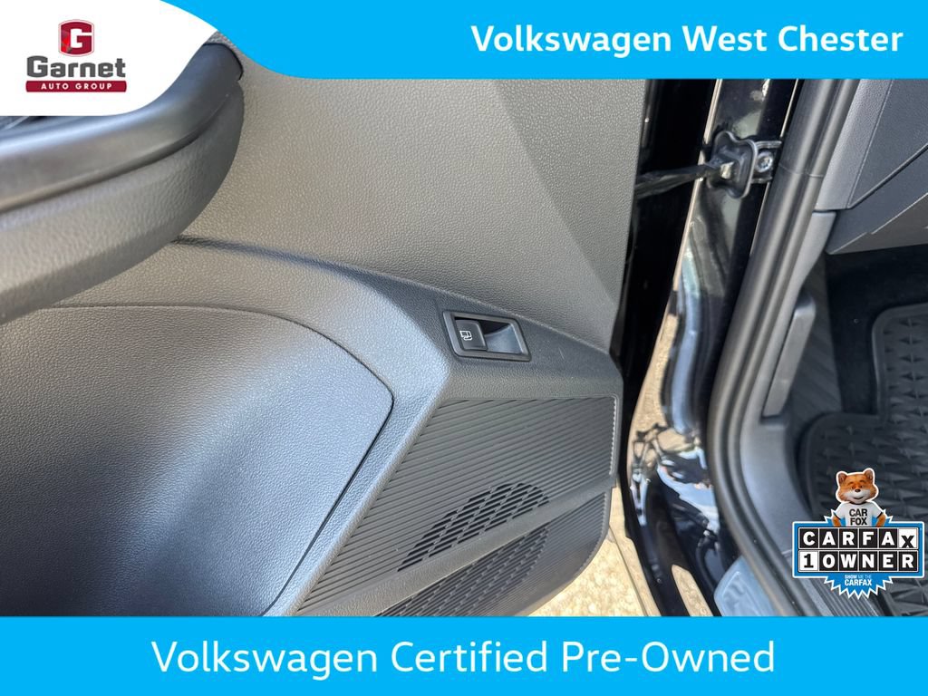 Certified 2024 Volkswagen Taos SE AWD/4WD image 14