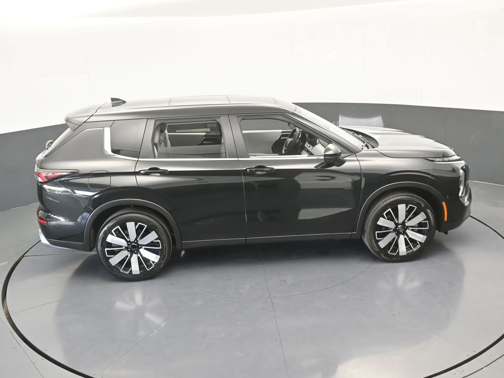 New 2026 Mitsubishi Outlander SE FWD image 57