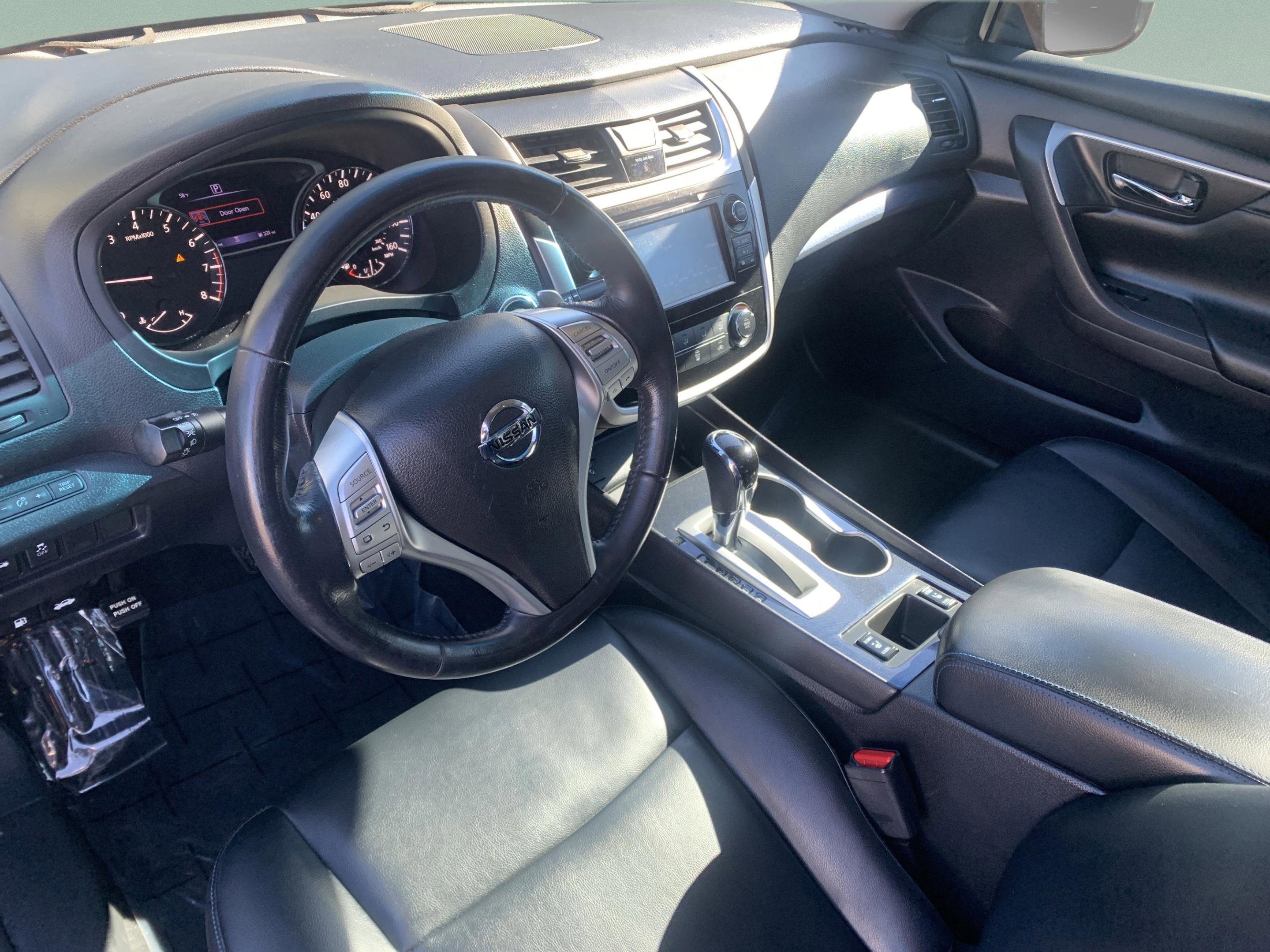 Used 2018 Nissan Altima 2.5 SR w/ SR Special Edition image 12