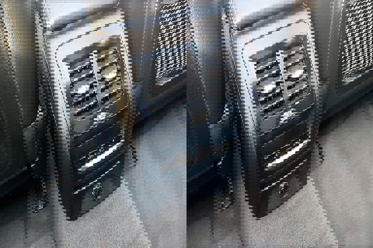 Used 2019 BMW X3 xDrive30i w/ M Sport Package 2 image 32