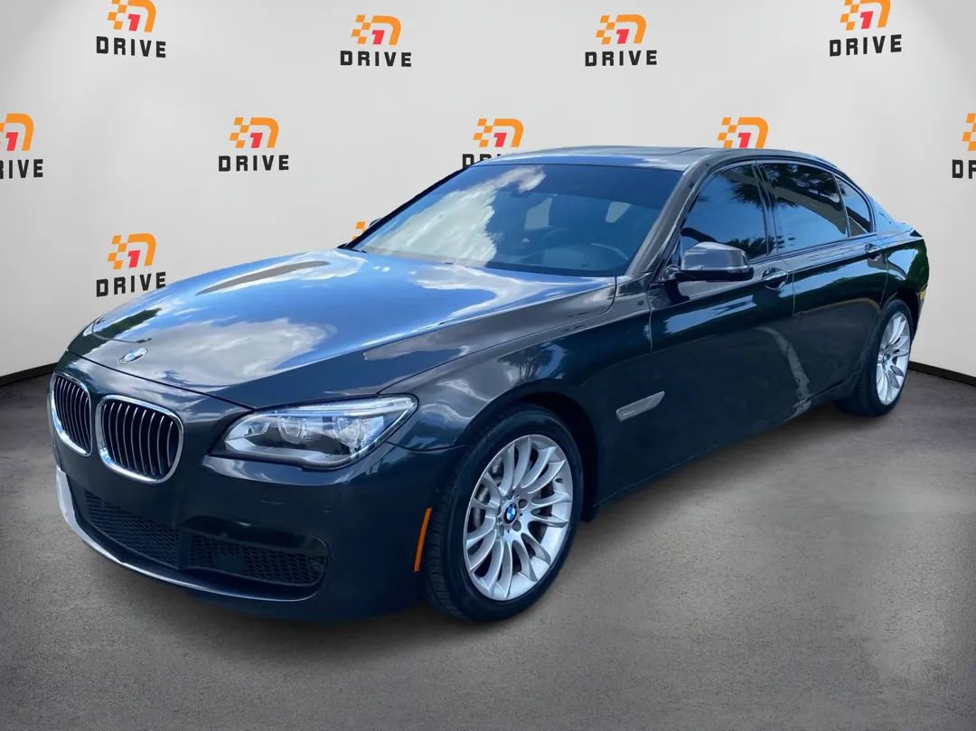Used 2015 BMW 750Li RWD image 1