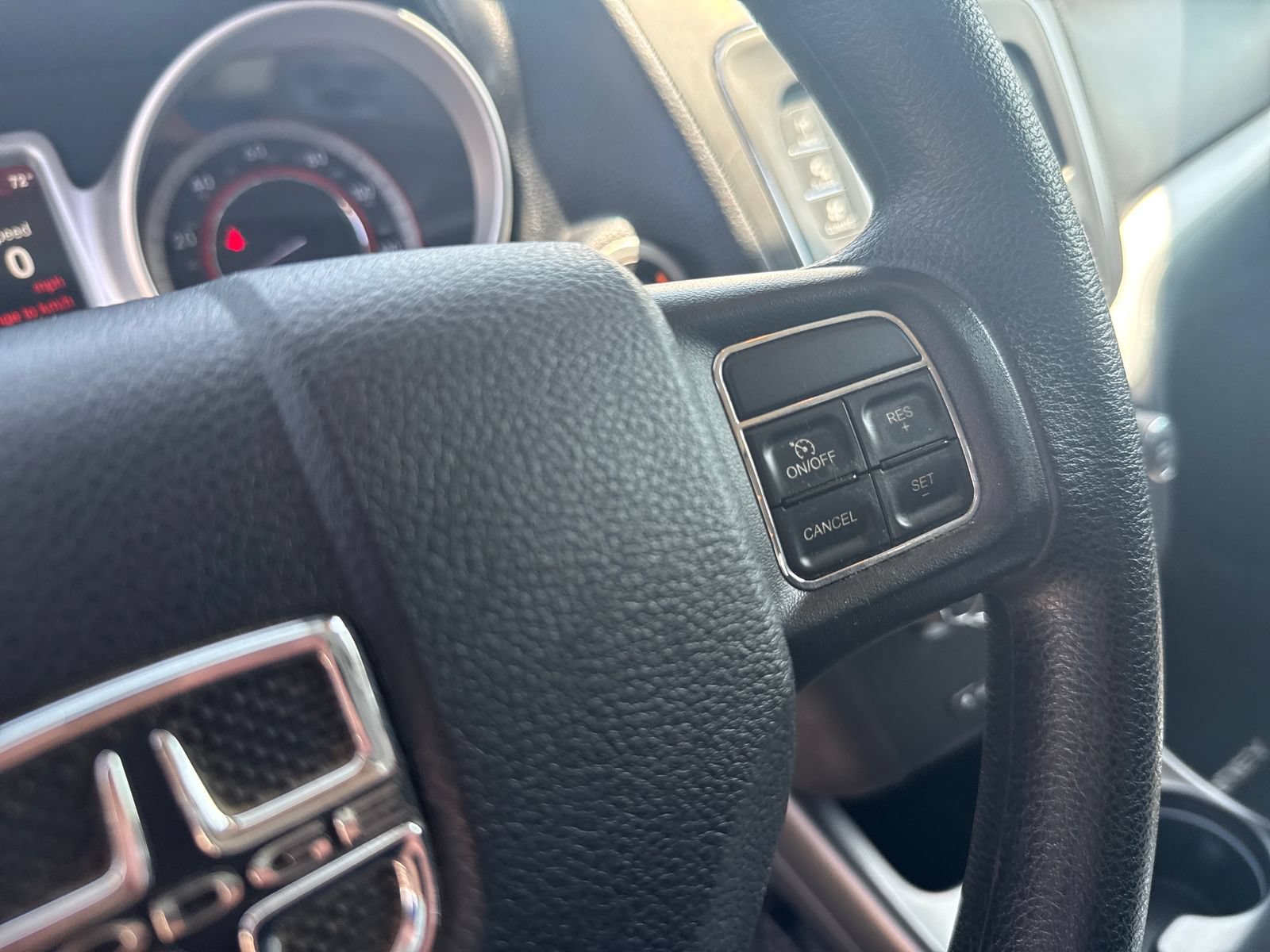 Used 2016 Dodge Journey SXT w/ Comfort/Convenience Group AWD/4WD image 32