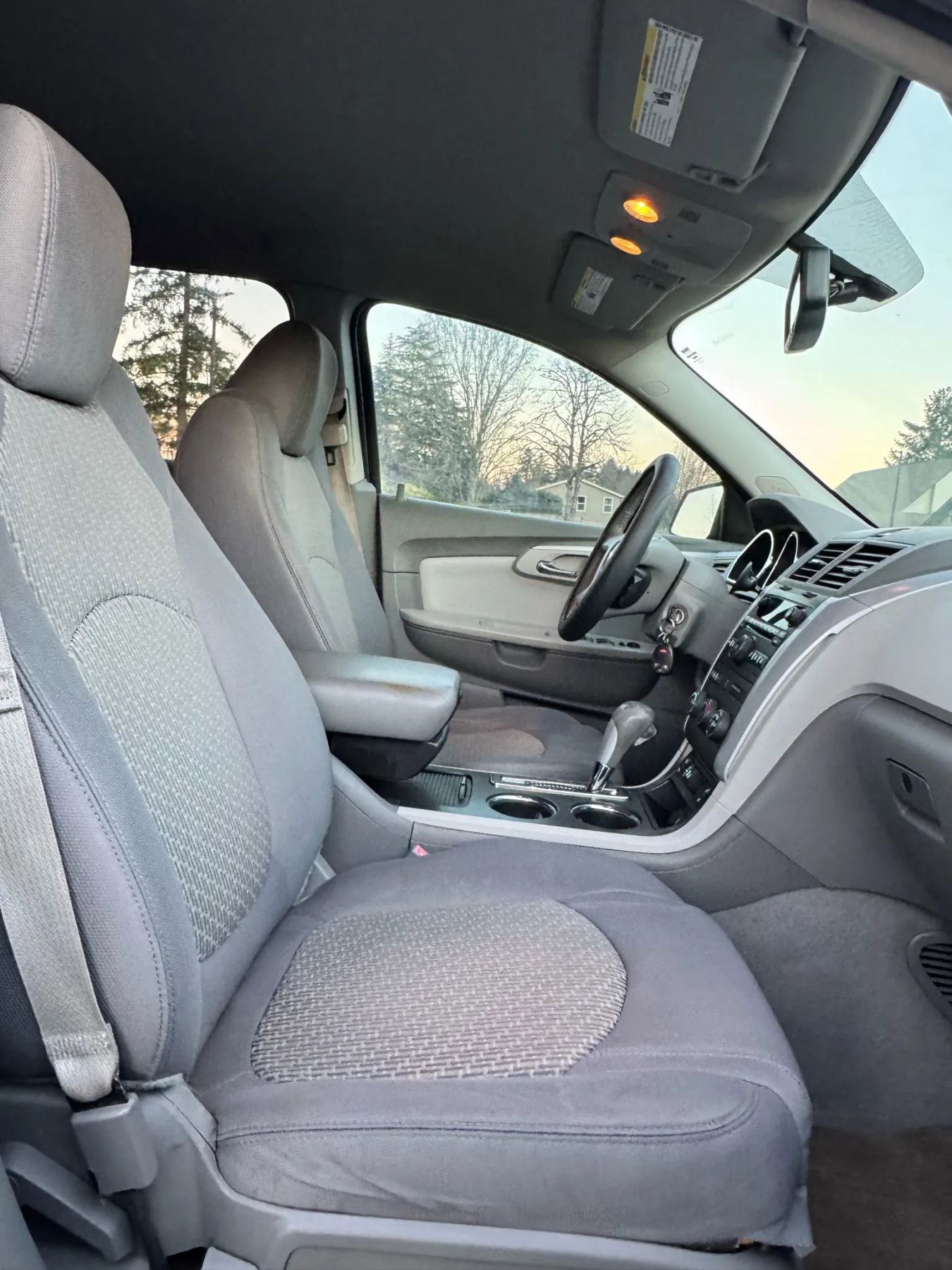 Used 2012 Chevrolet Traverse LT image 10