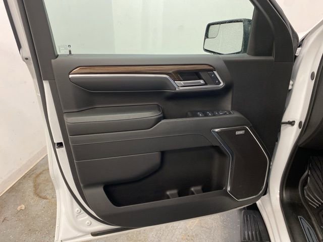 Certified 2024 Chevrolet Silverado 1500 RST AWD/4WD image 18
