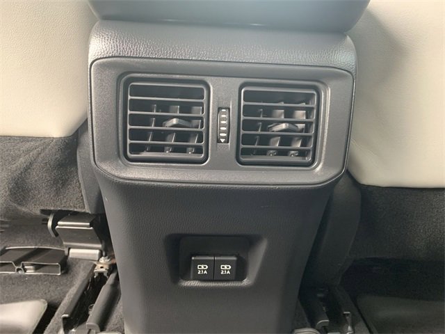 Used 2021 Toyota RAV4 XLE Premium image 33