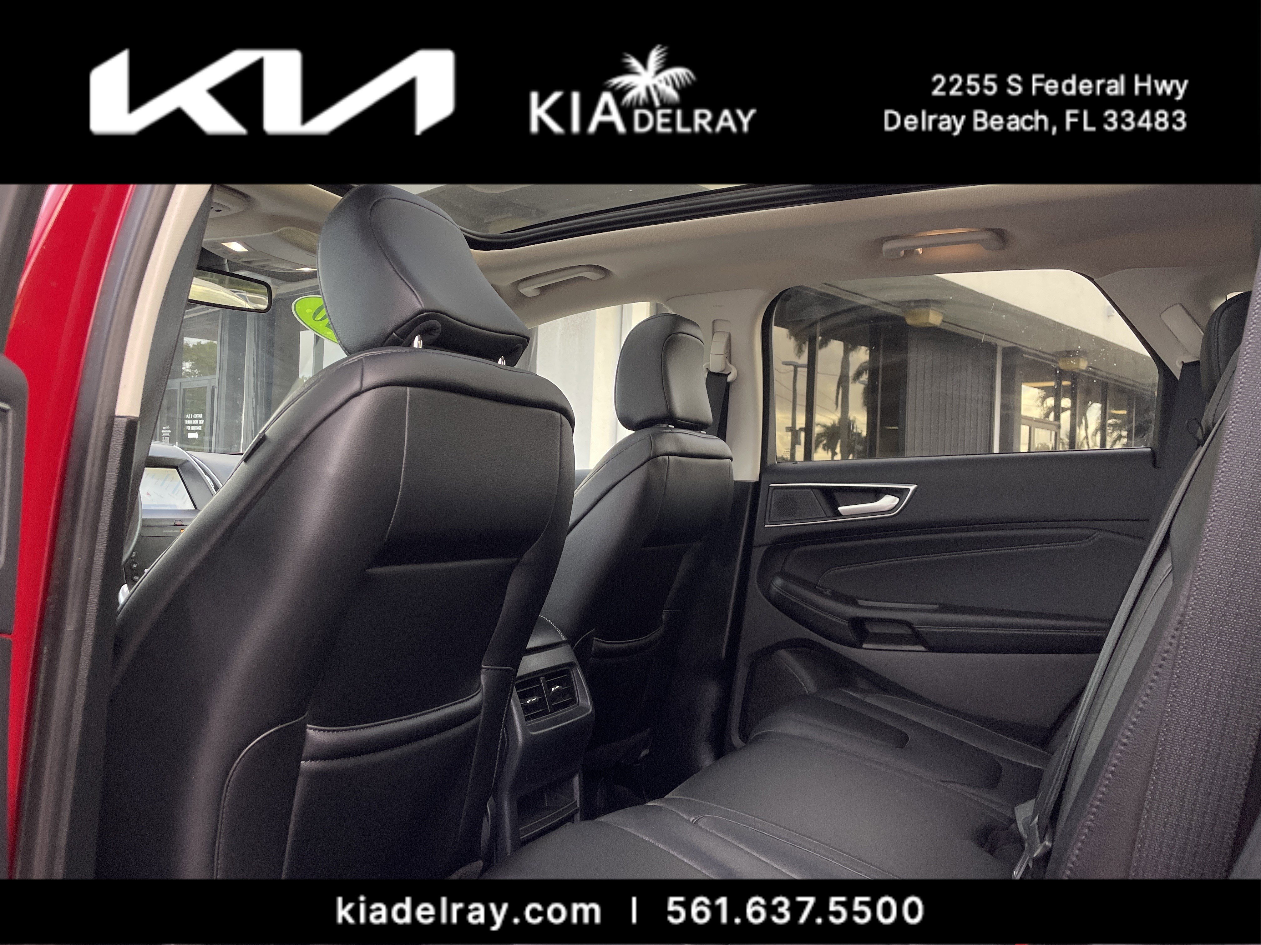 Used 2020 Ford Edge Titanium image 16