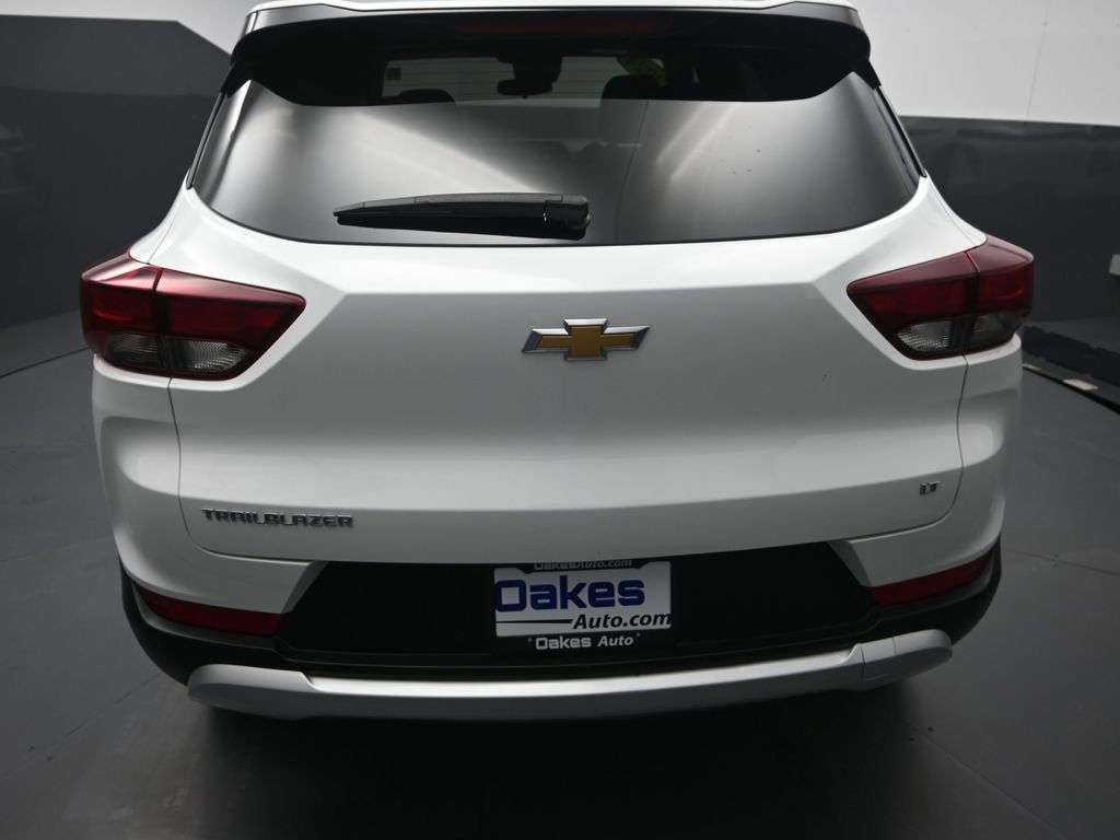 Used 2024 Chevrolet TrailBlazer LT image 32