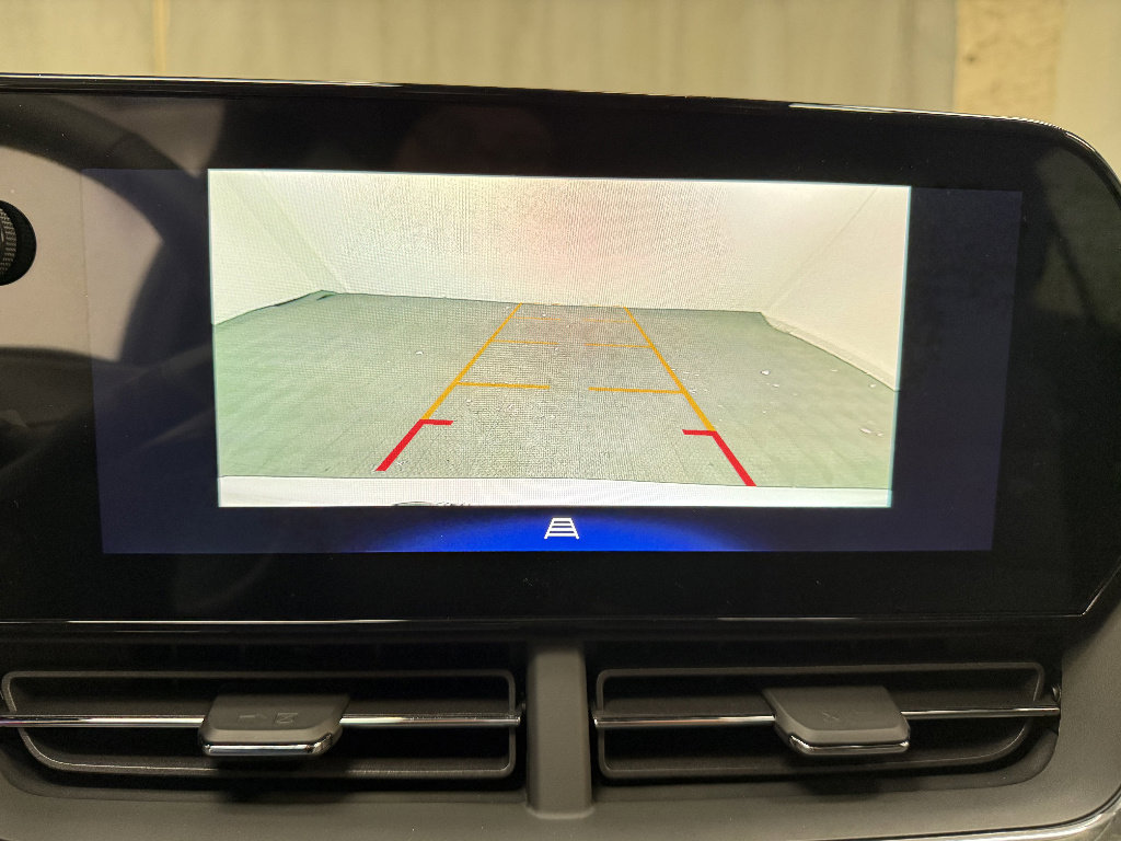 New 2026 Chevrolet Trax LT w/ LT Convenience Package image 29