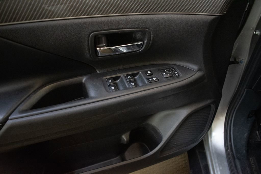 Used 2019 Mitsubishi Outlander AWD image 22