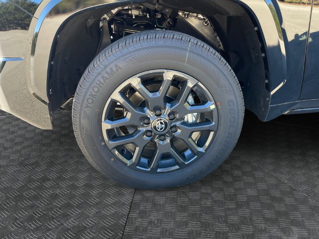 New 2026 Toyota Tundra Platinum AWD/4WD image 14