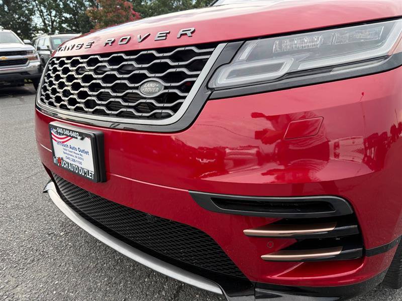 Used 2018 Land Rover Range Rover Velar R-Dynamic SE image 7
